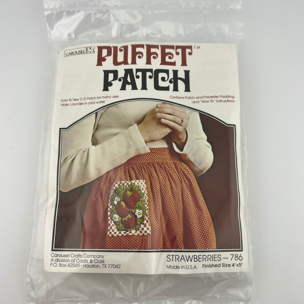 Vintage Puffet Patch Strawberries 3D Sewing Patch Kit Sealed USA